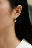 Fashionable S925 Sterling Silver Stud Earrings With Moissanite Diamonds